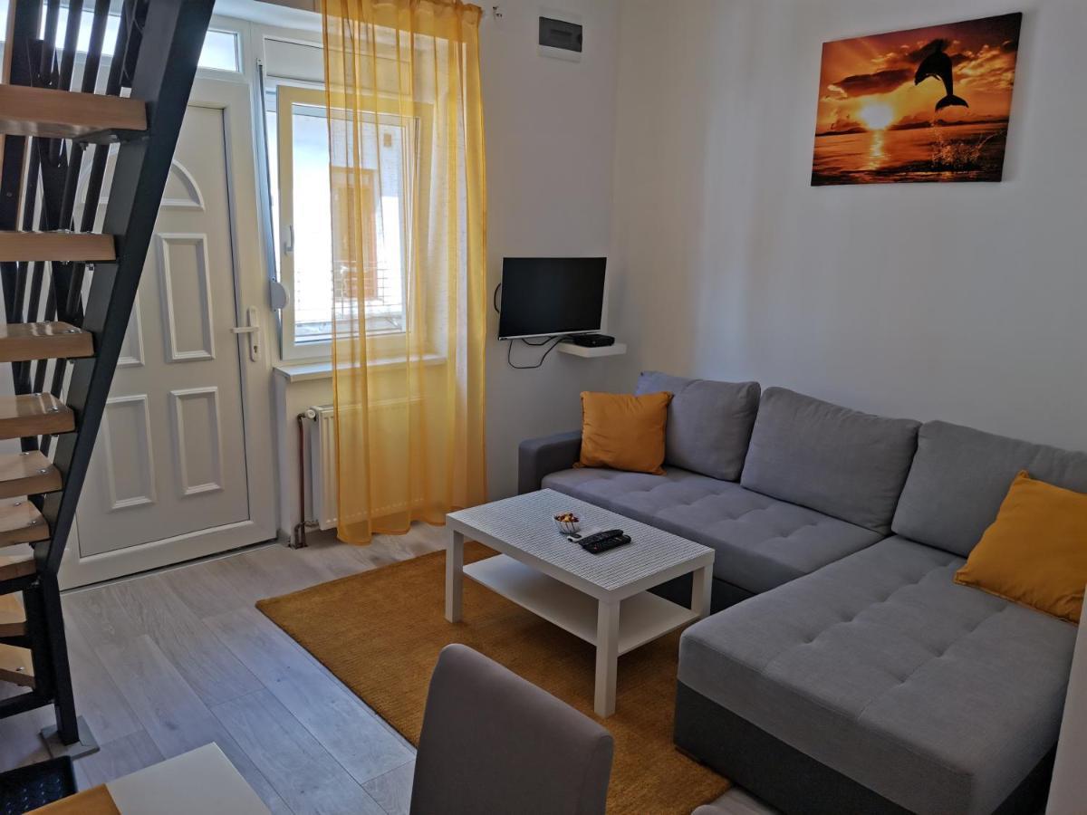 Ris Central Apartments Νόβι Σαντ Εξωτερικό φωτογραφία